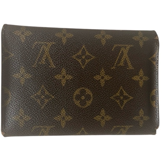 Louis Vuitton Classic Monogram Wallet in Brown - Picture 2 of 13